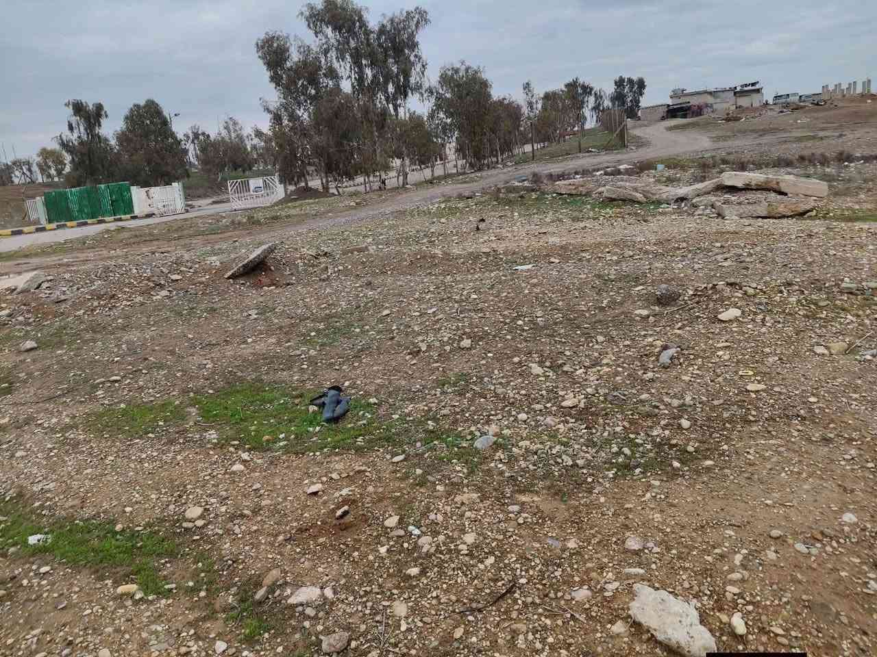 🏢 فرصة استثمارية لا تُعوّض 🔥
📍 قطعة أرض تجارية مميزة للبيع
📌 الموقع: على طريق دهوك القديم
📐 المساحة: 1370 م²
📏 الواجهة: 30 متر
🏬 النوع: أرض تجارية تصلح لجميع المشاريع
✅ موقع استراتيجي
✅ واجهة عريضة
✅ مناسبة للاستثمار التجاري
✅ التحويل مباشر باسم المشتري
📄سند25 حق تصرف 
💰 السعر: 75(قابل للتفاوض البسيط)
📞 للتواصل: ***********/*********** 
🏢 مكتب الطموح للعقارات
🔥شعارنا العقار أمان والطموح ضمان🔥
