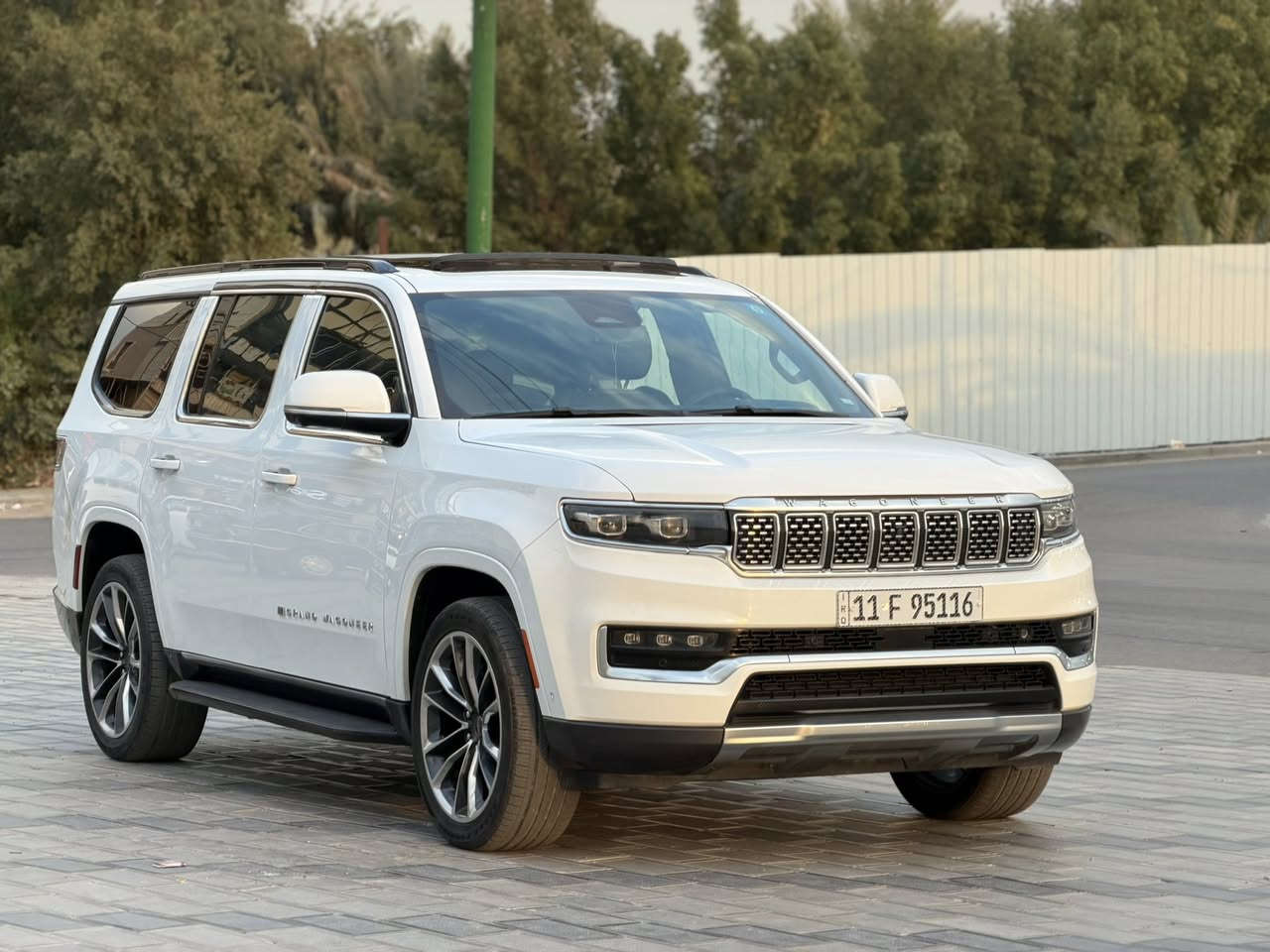 جيب واكنير 2022 فول مواصفات 1/1
ياالله 

السلام عليكم جيب واكنير 2022 سيريس 3وارد امريكي

Jeep Wagoneer Series Iii 2022 White 5.7L 8

         حجم المكينه : 5700 V8

المسافة المقطوعة : 38 الف ميل 

الضرر : سرقه بيبان جاملغات بنيد صندوك  ومبدل بيبان جاملغات صندوك بنيد نفس الون 

          حالة الايرباك : سليم مطاك ولا ايرباك   

#مواصفاتها

1.ثلاث شاشات

2.بصمه

3. تشغيل عن بعد

4.دوسات جانبيه

5.كشنات جلد

6.كشن السايق ميمري

7.كشنات كهرباء

8.صندوك كهرباء

9.حساسات خلفيه

10.3 قطع تبريد 

11.اشاير بالمري

12.رادار امامي

13.رادارات 360

14.ثلاث وضعيات قياده

15. بنوراما فتحتين

16. كير ماوس

17. نظام منحدرات

18. هيترات بالكشنات حار بارد

19.ويل كب كروم

20.لايتات لد

21.بكلايت لد

22.كشافات

23.بصمة ابواب

24.سبعه راكب

فول مواصفات 1/1 جاهزه مرقم بغداد تحويل ثاني يوم

#السعر  الطلب في التعليقات سيأتي إليك مباشرة 

تفاصيل اكثر هذا رقمي *********** تحياتي 

مكاني بغداد حي الجامعه
