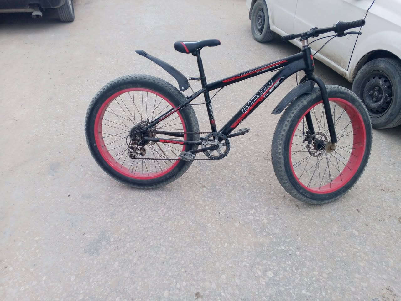 سلام عليكم بيسكل دبابه نضيف سعره 120بي مجال لطيبين الي يريد يشتري يراسلني خاص


**إذا كنت صاحب هذا الإعلان وتريد حذفه لأي سبب، رجاءا أرسل رسالة إلى الدعم الفني**