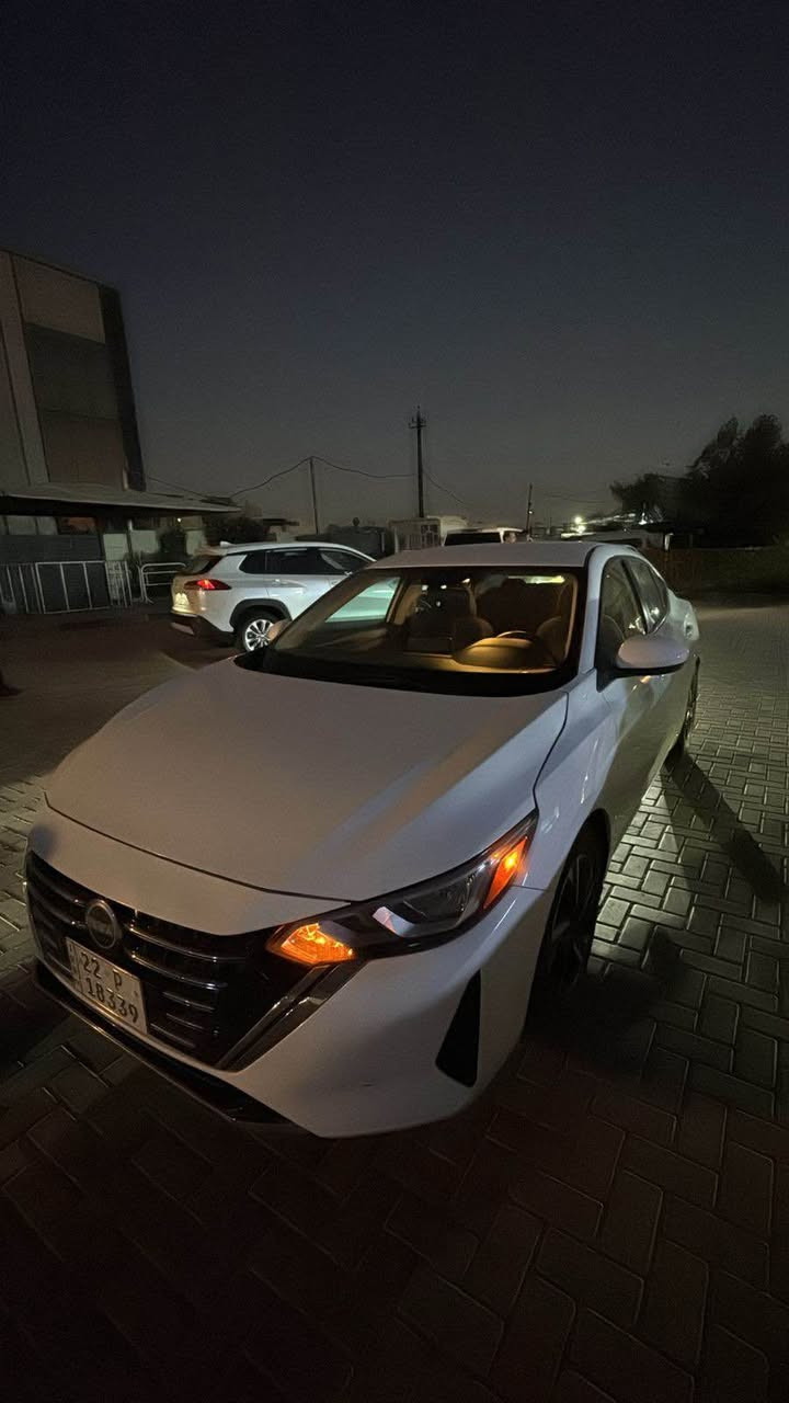 Nissan sentra 2024 sv 
سنترا 24 اس في فول لعد الفتحة 
سيارة بيه قطعتين و نص صبغ 
بدون دواخل 
سيارة ايرباك ستيرن تاگ 
ماشية 27 الف مايل 
ويا مكان تعديل 
سعر سيارة 135 ورقة مجال 
واتساب *********** أربيل, العراق
