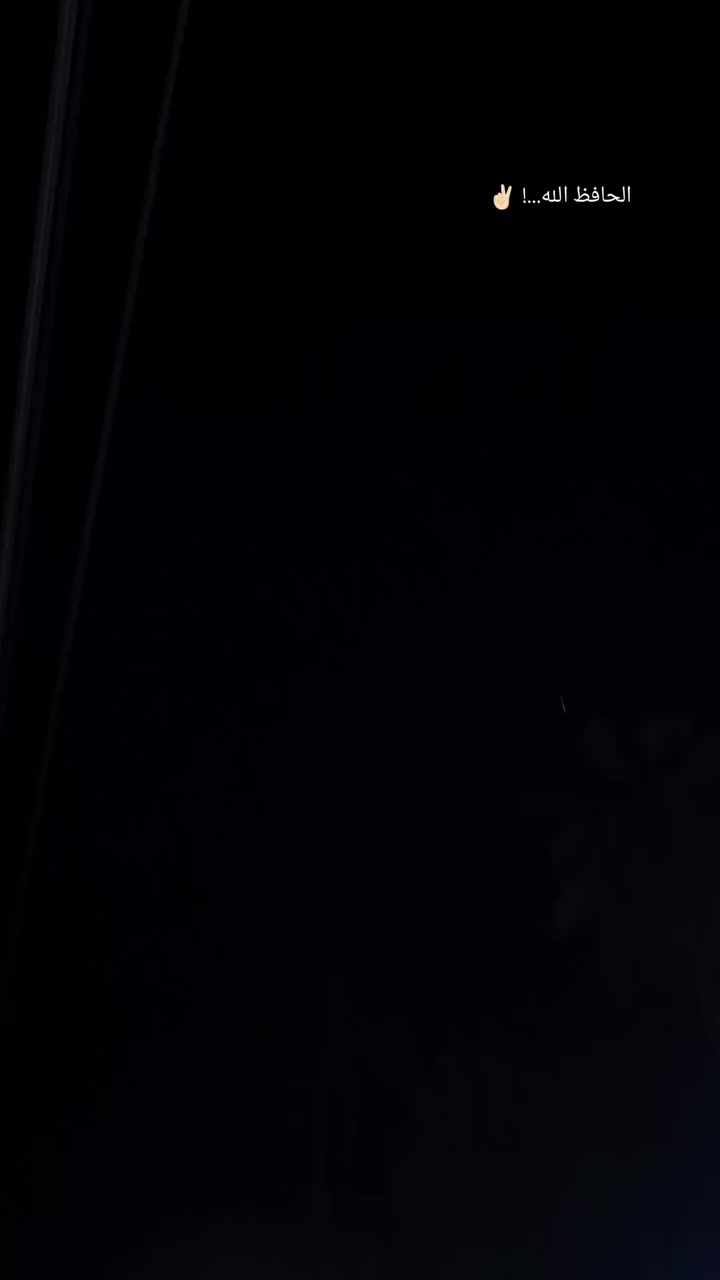 السلام عليكم سايبه للبيع موديل 12 سياره جاهزه من كير من مكينه كهربائيات ترايك 160 حداديه جديده خلفي وامامي اربع تايرات خطه توني شادهن  وحلا من الصور السياره تجي شغل وتطلع لو اهلك بلبصره السعر 21 وبيه مجال المكان ديوانيه قضاءالشاميه 
***********
