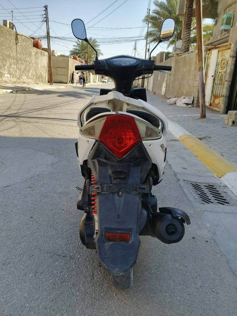 ماكس مضلع ياباني محرك مامفتوح شرط النعومه والشلعه كهربائيات كله شغاله سلف لايتات اشاير هورن كامله من كلشي سعرهه 325 بيهه مجال
***********
