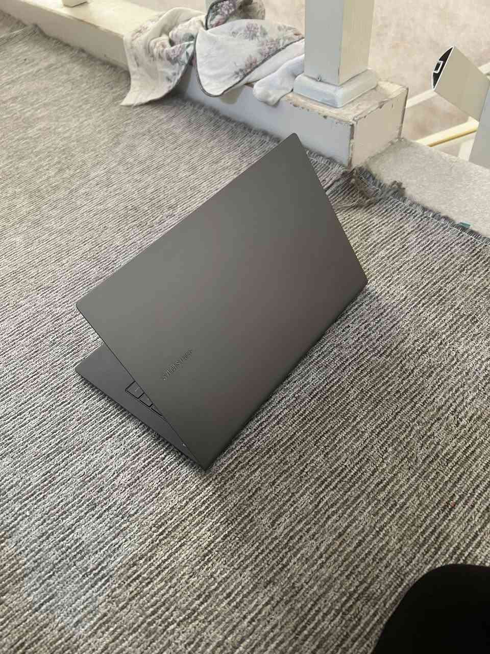 السلام عليكم لابتوب للبيع
Samsung galaxy book s
شاشة ١٣.٣ لمس 2k 
كيبورد فسفور ضوئي 
بصمه أصبع 
سناب دراغون لمس 
يشغل جميع البرامج arm64 bit64 bit32
Windows 11 home اصلي  
رام ٨ غيغا 
هارد ٢٥٦ ssd 
 بطارية لحد ٢٥ ساعة 
نظافة ١٠٠٪؜ لوك
دورات الشحن 0 جديده ١٠٠٪؜ 
السعر 550  الف


**إذا كنت صاحب هذا الإعلان وتريد حذفه لأي سبب، رجاءا أرسل رسالة إلى الدعم الفني**