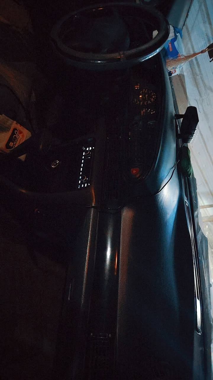 سلام عليكم نيسان التيما موديل ٩٣ محرك ٢٤٠٠ سياره جاهزه صدر كير محرك تبريد جاهز جيب وياك فيتر خبير وفحص سعر ٣٦ مكان بغداد ***********
