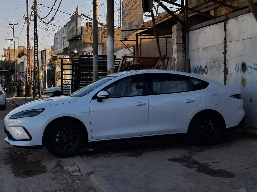 للبيع
سياره جهازه ماشيه ١٣ الف
بيها ملاحضه بسيطه كلش 
مكان نجف حي ميسان 
للاستفسار ***********
السعر 19.900
