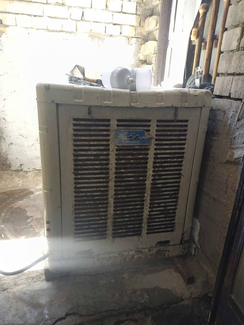 مبرده للبيع نضيفه ستخدام قليل حلفات جديد السعر 65 مكاني بغداد مدينه الصدر رقمي *********** بغداد, العراق
