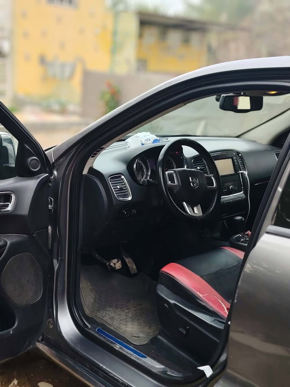 السلام عليكم دورنكو ٢٠١١ امريكي بأسمي  حادث بنيد وجاملغ وباب سرقه نفس الليبل فول فتحه سقف جاهزه مامخلي بيهه نقص 
***********
السعر ١٥٥
