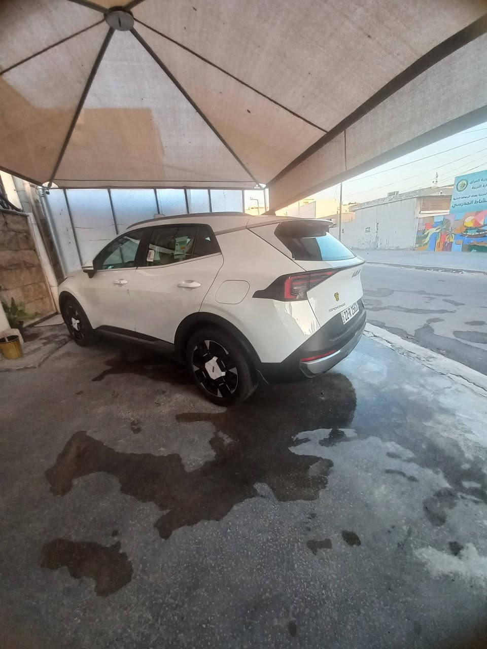 كيا سبورتج ٢٠٢٦ رقم أربيل وسنويه ب اسمي زيرو قماره حديد فول مواصفات كشنات تدفئه فقط السعر ٣٧مليون و ٥٠٠الف عراقي وبيها مجال بسيط                  العنوان بغداد زيونه                  للااتصال ع رقم ***********
