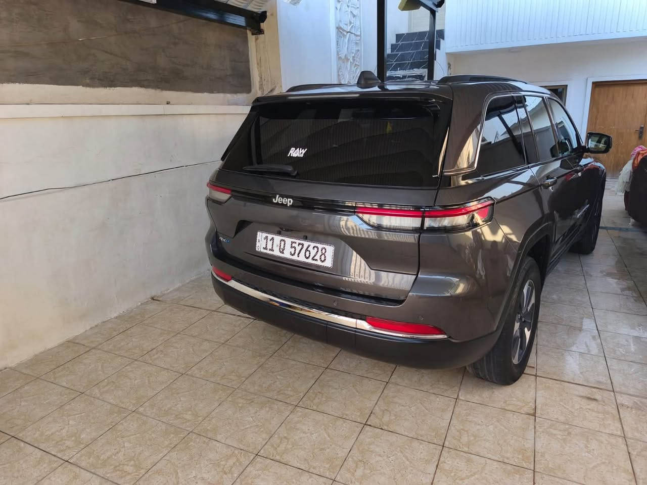 جيب موديل 24 ماشيه 21 صبغ بنيد وجاملغ فول الفول صور حادث بلمنشور السياره هايبرد وبانزين وبلك ان وجاهزه بدون نواقص السعر السعر 245 ورقه 
*********** 

‭***********‬
