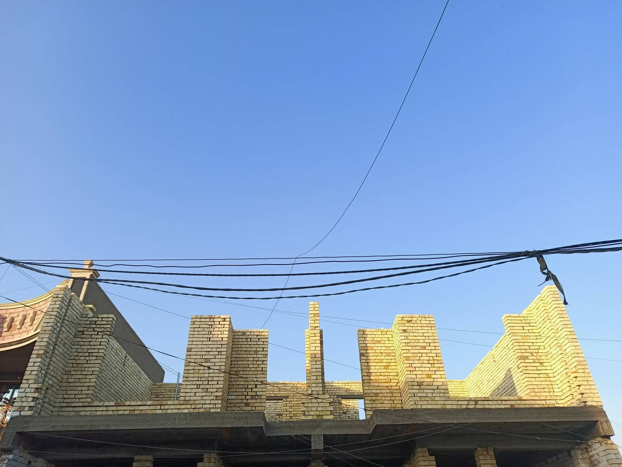 خلفة بناء من بغداد اشتغل اكبالة على الدبل اتصل ودلل ***********
