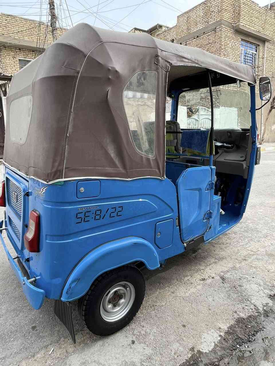 سلام عليكم تكتك البيع موديل 22 شهر 11 مكفوله  موبايل ***********
