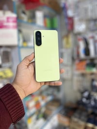 كالكسي اي ٥٦ • ٢٥٦ • ضهر مبدل