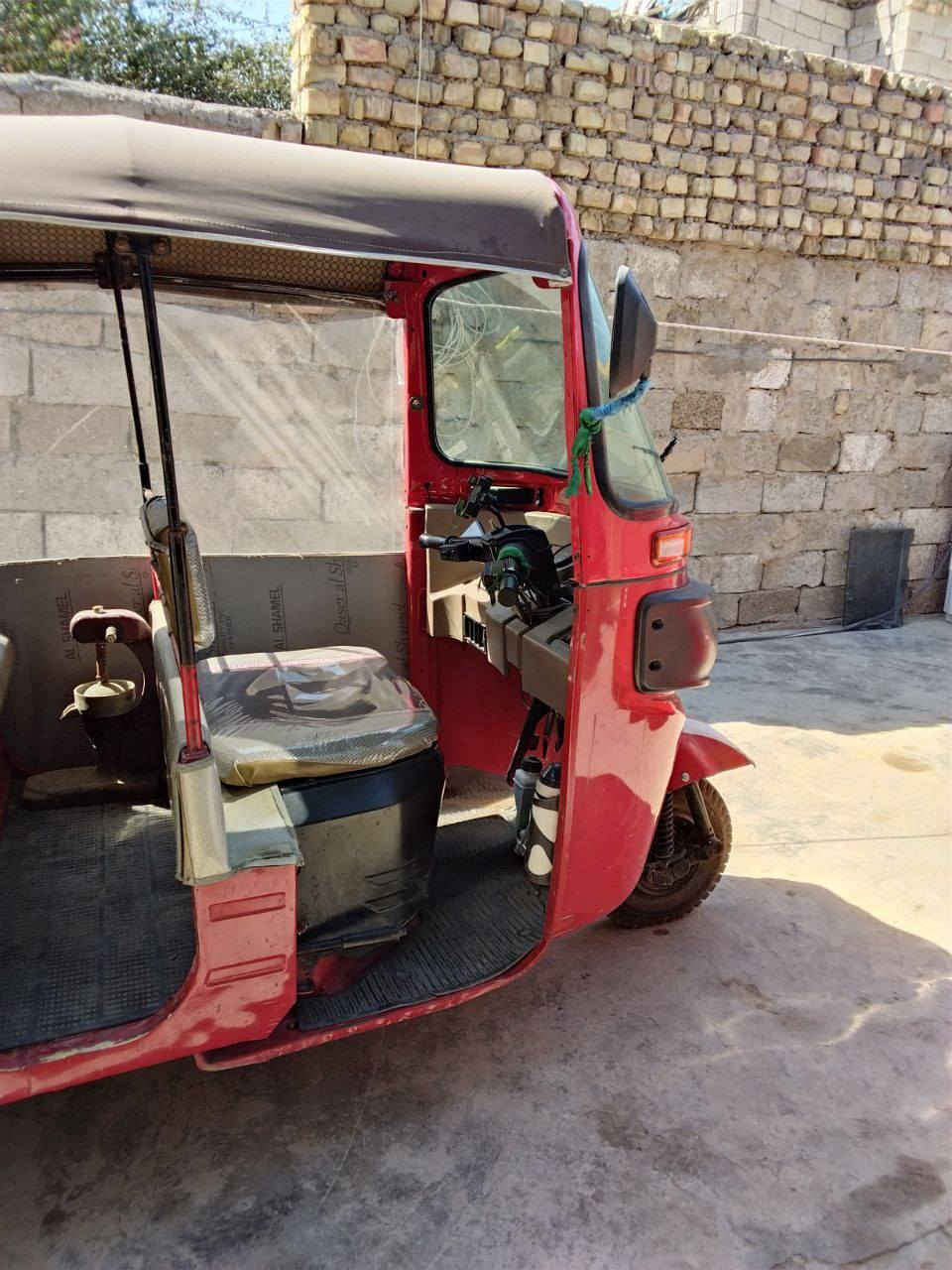 سلام عليكم تكتك موديل ١٨ شهر ١٠ رقم سنويه تحويل ثاني يوم مكان بغداد جسر ديالى اتصال ***********
