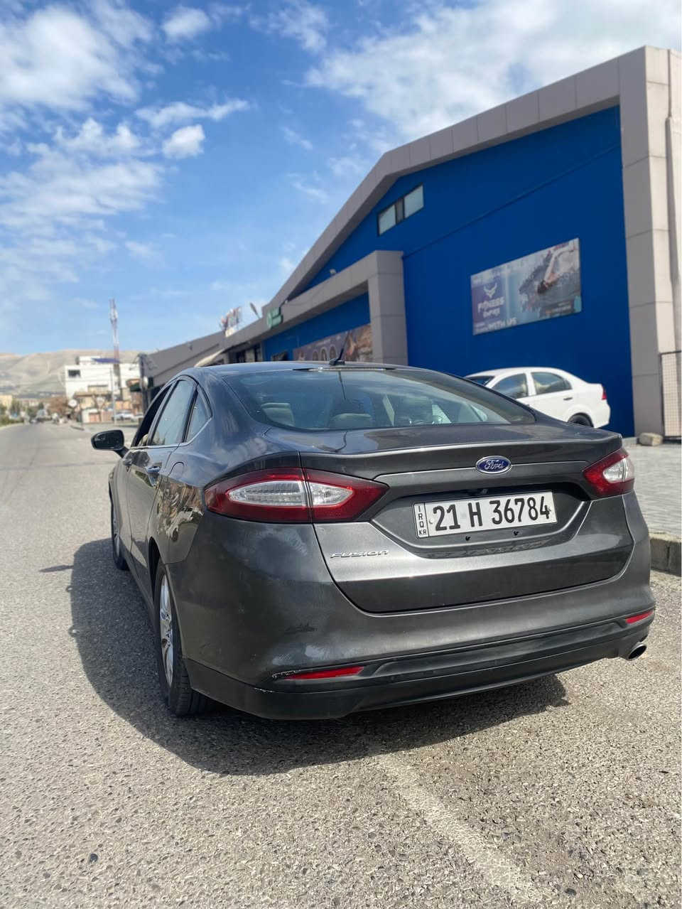 فۆرد فیوژن 2016
ژ.م: ***********
نرخ:91$ گەڵا
بۆیاخ : 4پارچە بێ ناو گرتن پێش و دوای کەپسە
گێڕ و مەکینە و تەبرید بەشەرت
چوار جام کارەبا برێکی کارەبای سوکان ڤۆڵیۆم شاشە ئایپاد چوار تایەی لۆکی لە ژێرە السليمانية, العراق
