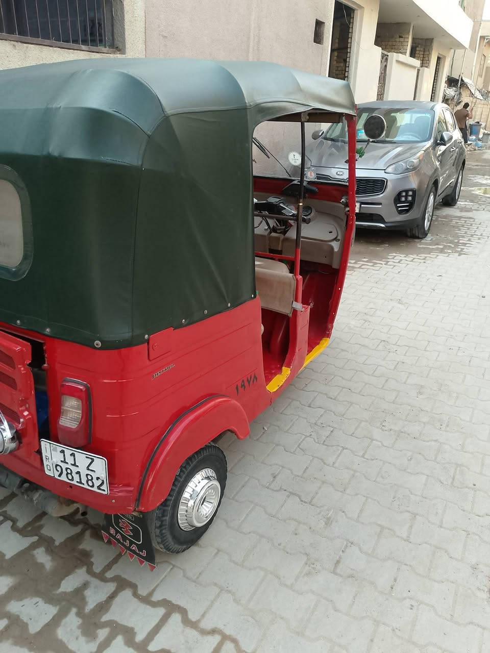 تكتك مديل 18تكتم خير من الله لا تنقيص لا تبخير معمره تعمير عام كهربائيات كلهه شغاله لايتات زنون تكتك بسمي تحويل ثاني يوم السعر 5ملاين و600 العنوان الحبيبيه شارع السجه الرقم ***********
