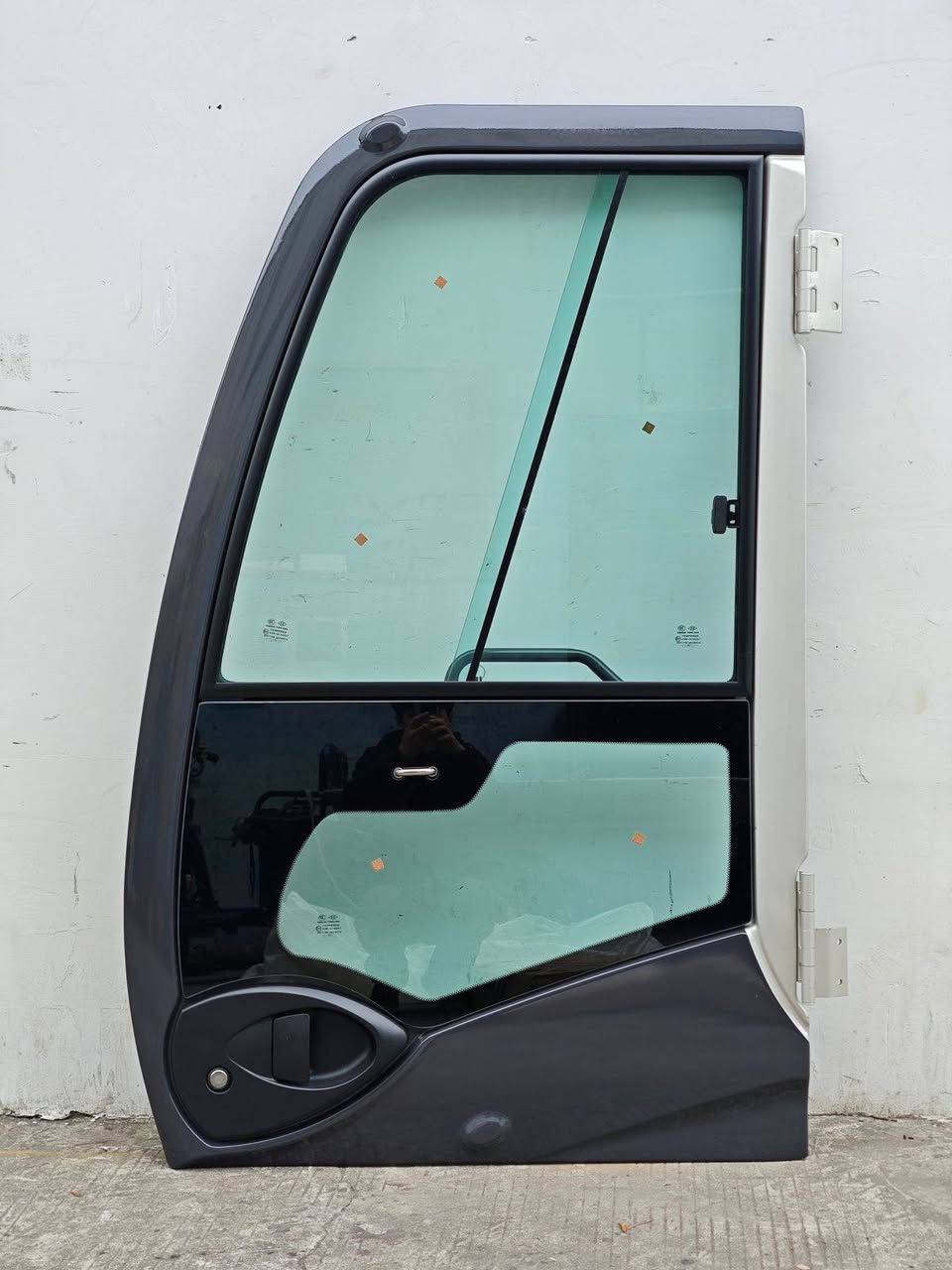 على بركة الله: متوفر جميع الادوات الاحتياطية للهيتاشي للاستفسار:***********
