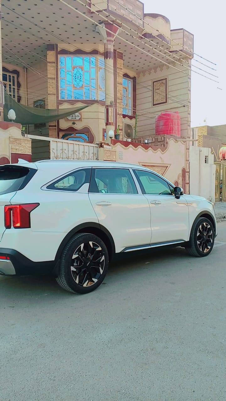 السلام عليكم
سورنتو مديل 2024 رقم اربيل ماشيه 12 الف السياره اخت الزيرو
كفاله عامه من كلشي 
كير ماوس 
جنطه كهربائية 
كامرة دوارة 
حساسات 
كشنات كهرباء 
لد نهاري 
شاشه متصله 
ويل 20 
بعد هواي موصفات بيها 
ام الضمان السياره شركه الراوي 
السعر 318 وبيها مجال للشراي 
السياره جديده مالت جناي 
*********** 
عنواني البصره
