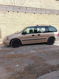 فورد ٢٠٠٧ بلاديه بدون صبغ محرك ٤٢٠٠ تبريد ٣ قطع بس عاطل كمبريسر بسمي ر...