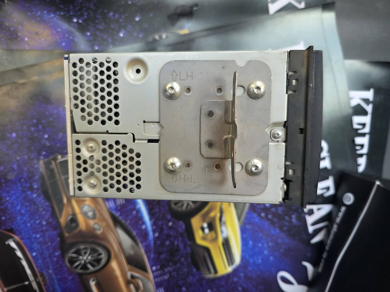 راديو مسجل بيك اب نيسان شبوط اصلي شركة نظافة١٠٠%
للبيع السعر ١٧٥٠٠٠
للاستفسار ***********
