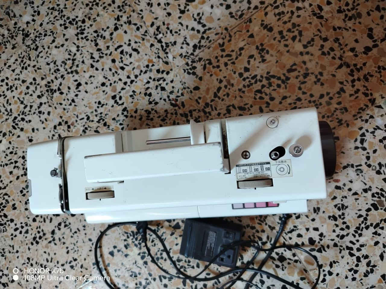 كومبال منزلي تشتغل بس خياط عدل سعرهه150 وبيهه مجال بسيط مكاني بغداد ويوجد توصيل بغداد فقط


**إذا كنت صاحب هذا الإعلان وتريد حذفه لأي سبب، رجاءا أرسل رسالة إلى الدعم الفني**