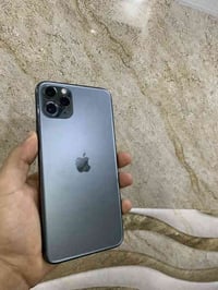 11 برو ماكس ذاكره 256 باتري 74 دبل سيم مبدل شاشه فقط شرط طبق الاصلي 10...