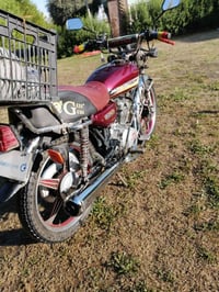 دراجه للبيع محرك سافين 22مامفتوح وياله مصطره  السعر 500او بي مجال لطيب...