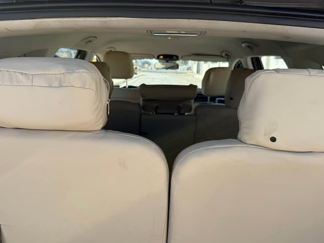 � سورنتو 2019 – الشكل الجديد

للبيع او المراوس

🔹 المعلومات الرسمية:

 • رقم بغداد الدولي (الجديد)
 • سنوية وهزة جديدات لغاية 2029
 • تحويل ثاني يوم باسمي
 • 7 ركاب

🔹 المواصفات:

 • تدفئة وتبريد (قطعتين)
 • إشارات مرايا
 • تحكم ستيرن
 • مانع انزلاق
 • تايرات جديدة (صار عليها أسبوعين)
 • صدر أمامي وخلفي جديد
 • شاشة كبيرة ديجيتال (بلادي)
 • كامرة دوّارة
 • حساسات مرايا
 • حساسات أمامية وخلفية وجانبية

🔹 الحالة:

 • حادث بسيط جانبي
 • جملغ وبونيت صبغ
 • شوية إشبر بباب السائق (إشبر فقط)
 • السيارة بالشرط

🔹 ملاحظات:

 • السيارة جاهزة
 • خير من الله
 • مناقصها ولا برغي

📍 الموقع والسعر:

 • المكان: ديالى – بعقوبة
 • السعر: 175 (قابل للمجال)

الهاتف *********** بعقوبة, ديالى
