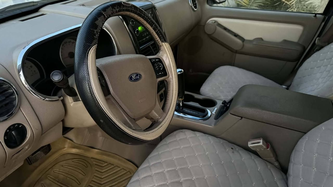 #_للبيع_ 🚘
————————4xفورد اكسبلور 2010خليجي وكاله نيڤيا 4
ماشيه 180فول واحد ؏ واحد رقم اربيل  اجنبي 7راكب ٣قطع تبريد كشنات سلايد روف كشنات كهرباء  جلد اريل   حساسات خلفيه  تحكم ستيرن
بيها صبغ قطعتين بدون دواخل
—————————————————————
#_للاستفسار / ☎️ ‭***********
