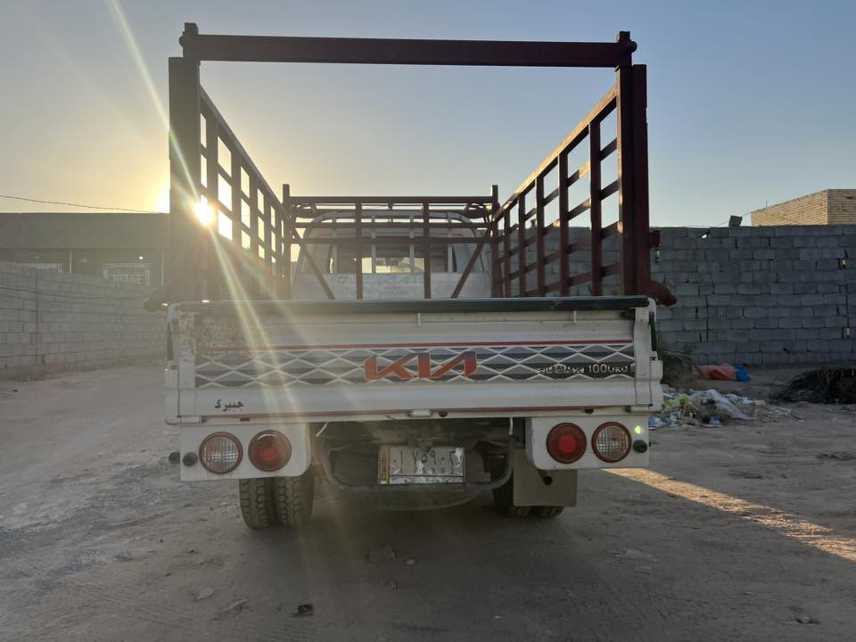 السلام عليكم كيه نثيه للبيع السياره مديل 20 السياره بيهة تعمير كير مكينه اكسل شاصي مكفولات مكاني النجف الشراي ***********
