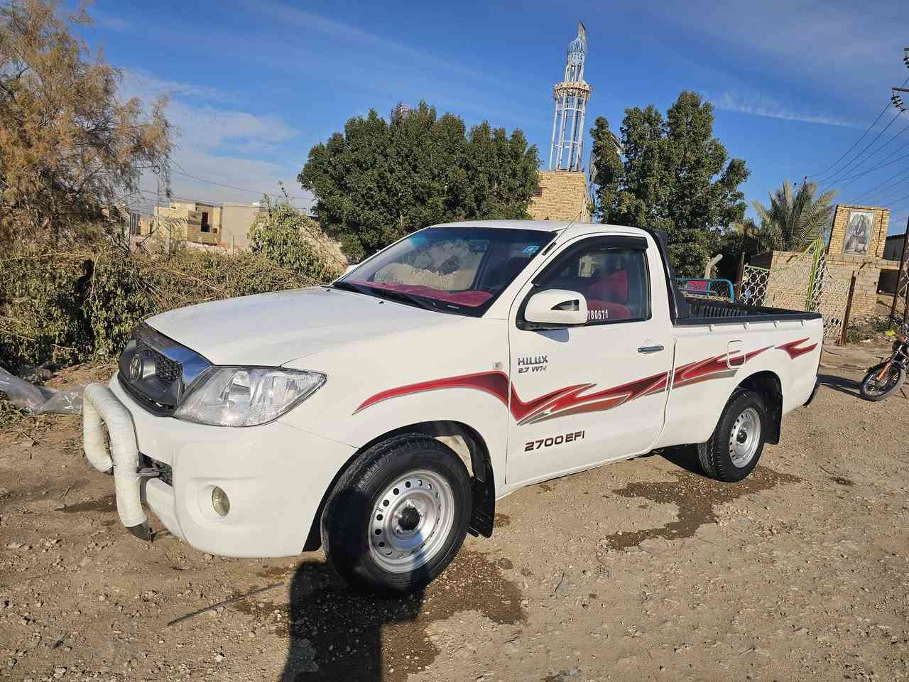 فلاونزه تك مديل 2011 مكفوله
رقم نكليزي سنويه مجدده لل 30 بسمي

حداديه تايرات جدد محرك كير اكسل مكفولات

السعر 122 وبيه مجال حق الجيه المكان ديوانيه 

رقم الهاتف ***********
