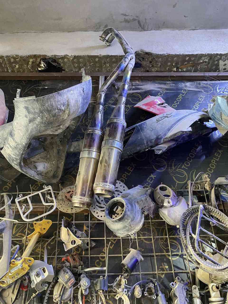 صالنصات اصليه للبيع بلاديه ورياضي وحده مال سلفر مكاني بغداد ***********
