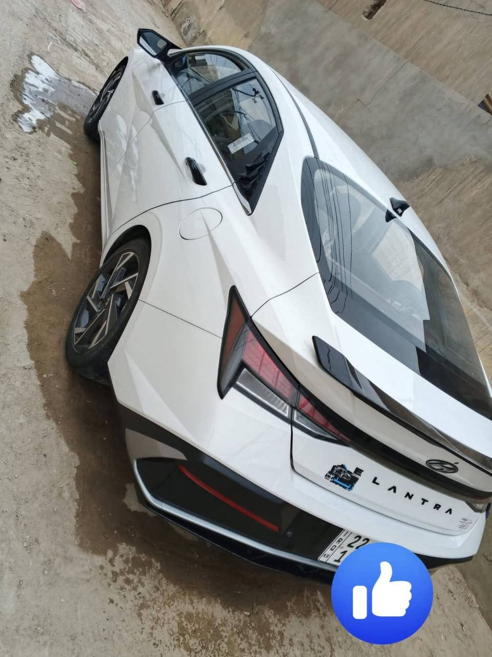 للبيع الانتره ٢٠٢٥ سياره مكفول وجاهز من كلشي مكينه 1500 وهاذا الرقم ***********
