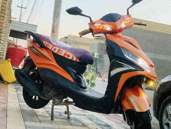 دراجة جامبو للبيع
نظيفة وكلشي بيها شغال
السعر 450 الف وبيه مجال 

للتواصل: ***********
