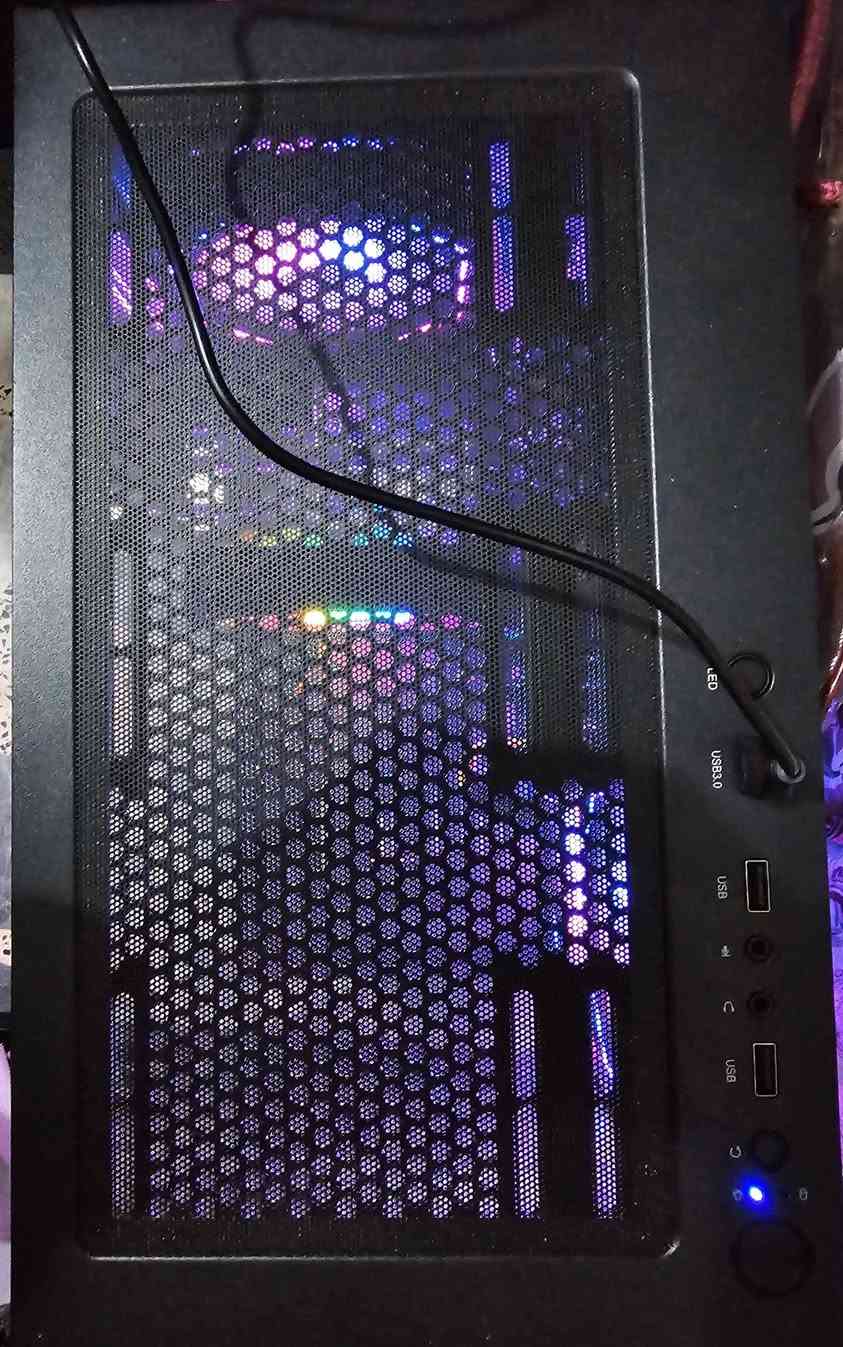 السلام عليكم
تجميعة  ddr5 للبيع بمليون و300 قفلللل
cpu r 5 9600x
GPU RX 6700 XT 12 GB
m.b b650 asus prime mk
ram kingson fury 16 5600
hard m.2 128+ 1t hdd
power splay 750 antec
كارت wifi من cudy
cace زكماتك atx


**إذا كنت صاحب هذا الإعلان وتريد حذفه لأي سبب، رجاءا أرسل رسالة إلى الدعم الفني**