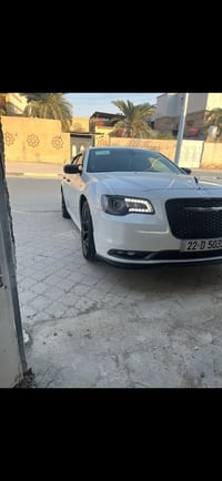 كرايسلر 300 • ٢٠١٧ • رقم اربيل
