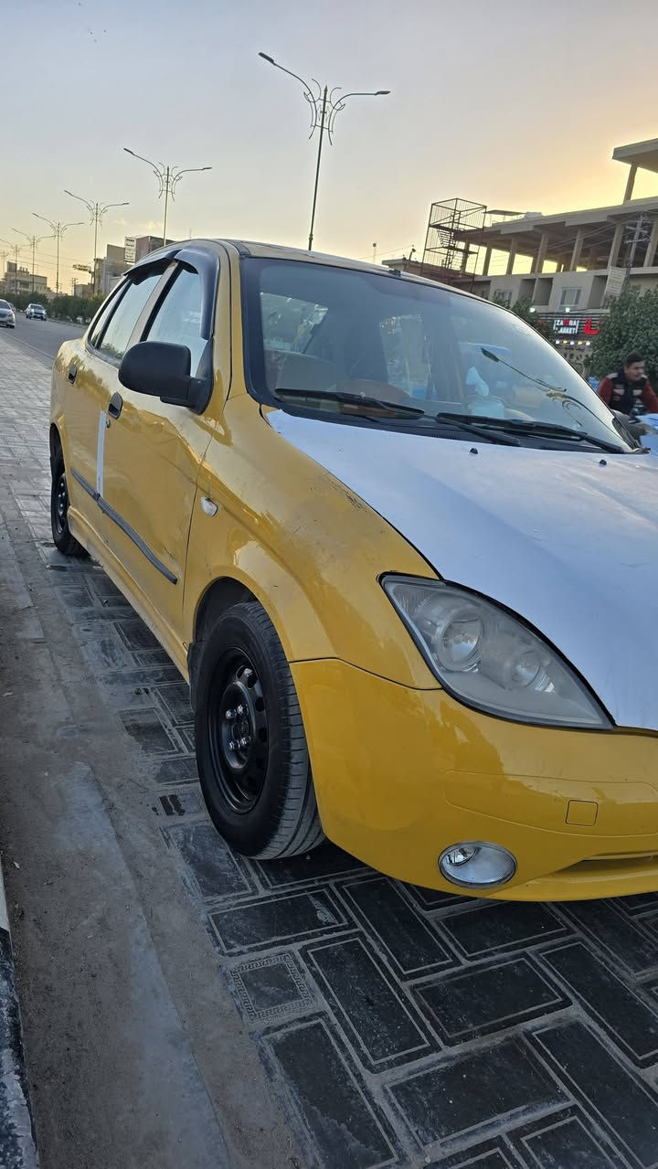 السلام عليكم 
طيبه موديل 2017 بيه بس باب لسايق مصبوغ صبغ بدون معجون اثر شخوط ولباقي كله كفاله البنيد طاير وراجع نفسه 
مكينه بيه بداية تبخير كير مكفول حداديه جديده تبريد شغال عوزه غاز تخم تاير جديد سنويه لل28 باسمي تحويل مباشر 
السعر ٤٢ وبيه مجال للشراي 
مكاني كربلاء حي العسكري 
***********
