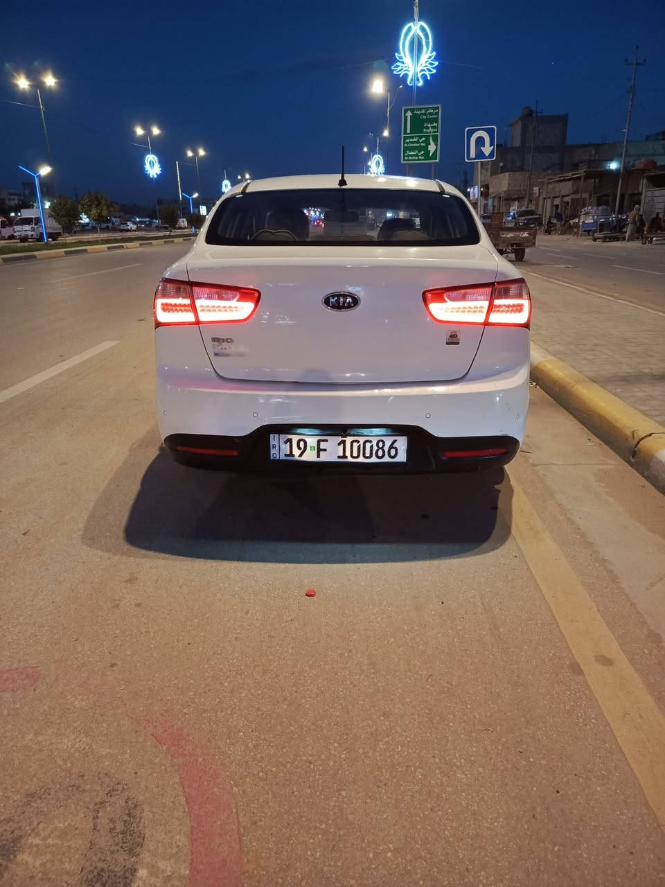 السلام عليكم كيا ريو موديل ١٢ خليجي مكينه ١٦٠٠ دوش كلين مكفوله كفاله عامه بدون حادث مواصفات اشاير ب  مري تحكم ستيرن شاشه تاب سستم سماعات اصلي السعر ٩٤ وبيه مجال حك الجيه مكان السياره كربلاء للاستفسار الاتصال على الرقم ***********
