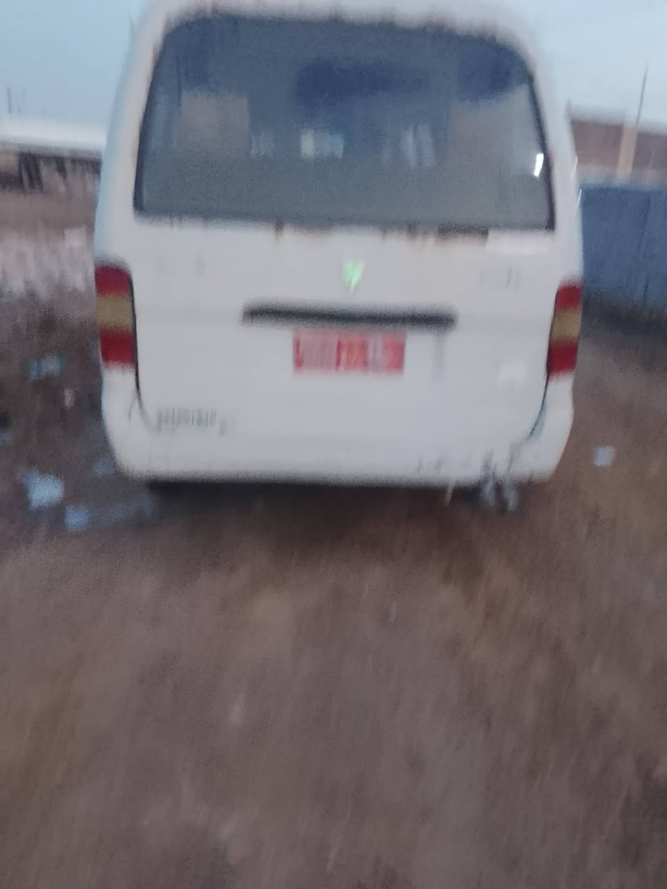 كيه فاتون للبيع محور كاز مكينه وكير وكسن شرط تخم تاير سياره جاهزه وشراي يتصل عله هذه رقم ***********
