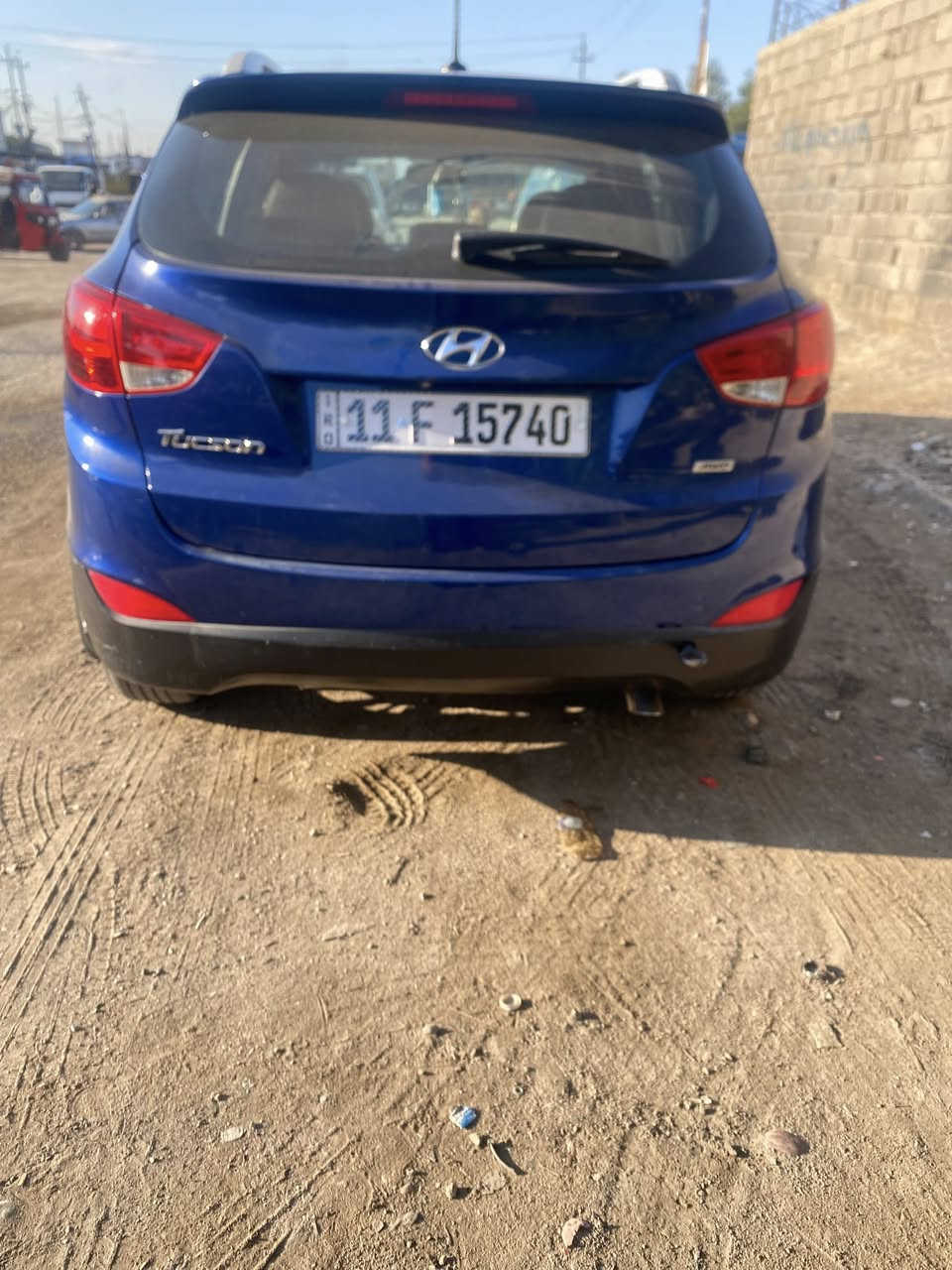 السلام عليكم...
توسان مديل 2015

فول عدا الفتحة

على وضع الشركة السيارة

بدون حادث بدون ايرباك

***********
