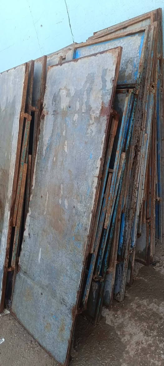 للبيع 25ميز النضافه كدام عينك المكان الديوانية السنيه ***********
