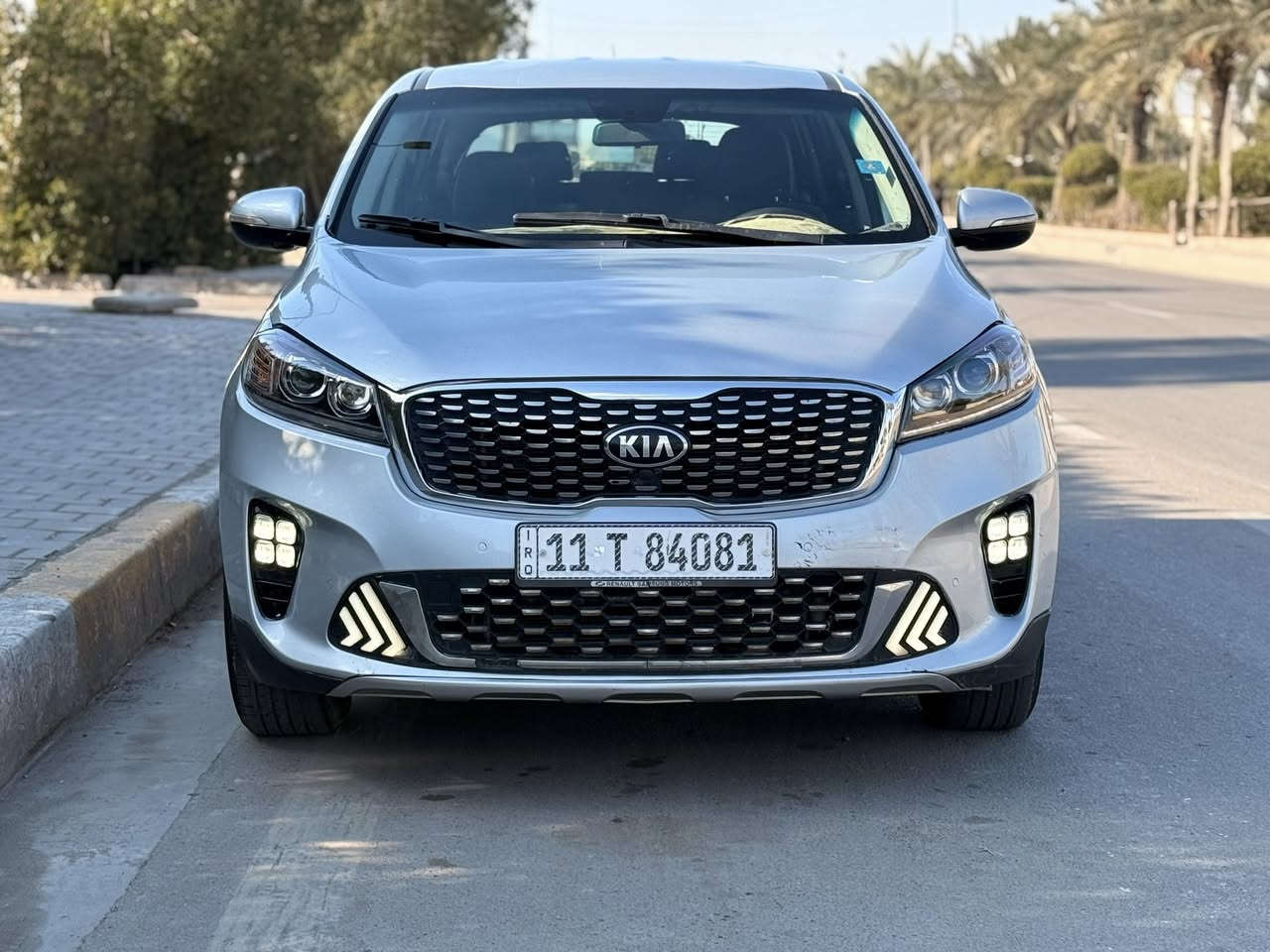 كيا سورنتو موديل 2019 بجم 2020

سعر ١٦٤ ورقه مجال بسيط 

٦ سلندر ٧ راكب
صبغ جاملغ 
مواصفات كشن كهرباء 
مانع تزحلق 
حساس جانبي
نضام ايكو
شاشة كبيرة
كامرة دوارة اصلية  
حساس امامي وخلفي 
نظام ايكو درايف 
تحكم استيرن فول 
حاكية : ابلوتوث: اوكس
تبريد ابيانو لمس 
تبريد ثلج  
لد امامي وخلفي 
لايت زنون اصلي 
اشاير بلمري 
يدات نيكل 
ويل اكروم ١٩
كير ومكينة وصدر وحدادية وتبريد خير من الله

مكان السياره بغداد ***********
