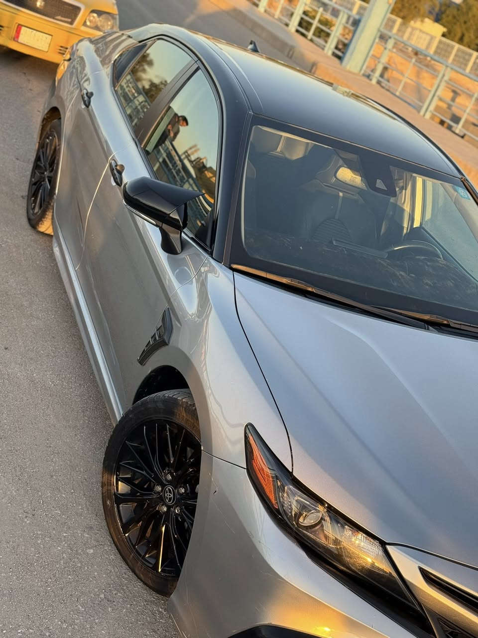 تويوتا كامري
موديل ٢٠٢٢ 
رقم بغداد الجديد باسمي
مواصفات SE 
بصمته ابواب +تشغيل 
تحكم ستيرن 
شاشه 
كامرا 
كشنات جلد 
كرسي كهرباء 
ثلاث انظمه قياده 
شفتات بالستيرن 
عداد المسافه 100الف 
السعر 180
حادثهه مثل ماموضح بصور جوملغ خلفي وقبق جنطه مبدل
للاستفسار ***********
