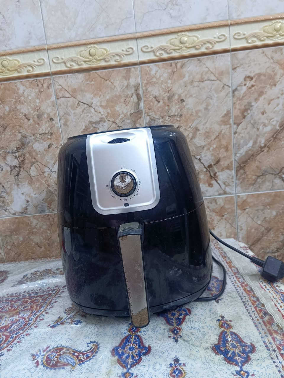 اغراض متنوعة للبيع 
مكاني بغداد ام الكبر والغزلان
*********** بي واتساب
