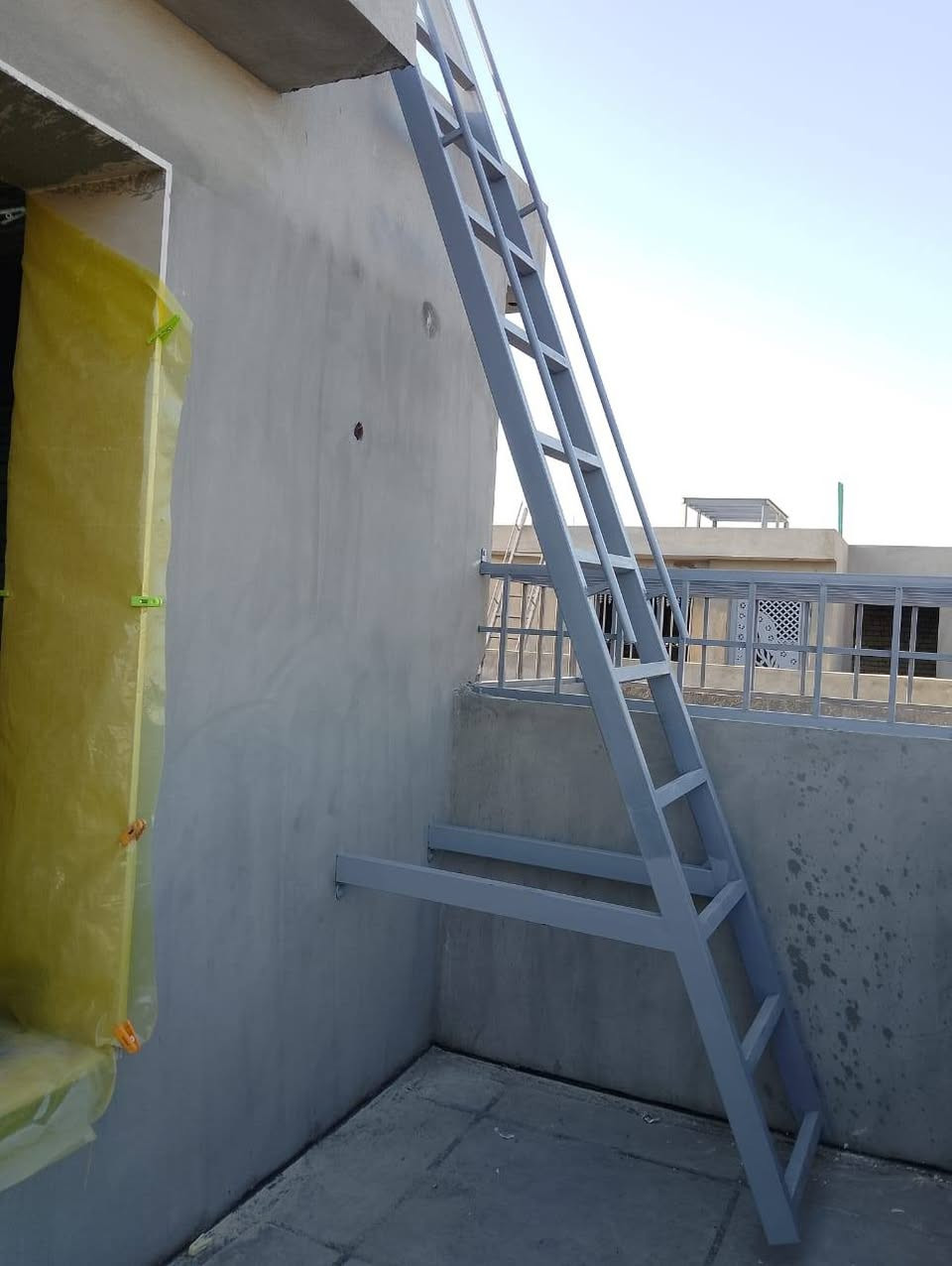 من أعمال معمل هندسة المباني الحديثة للحدادة العامة بغداد حي الجهاد بإدارة عباس الربيعي موبايل ***********
*********** ارجو ا ان ينال اعجابكم
