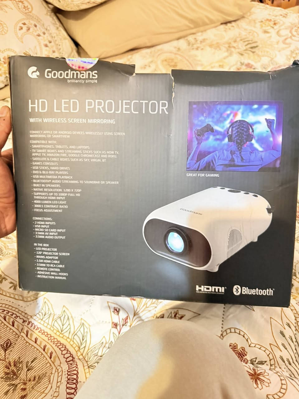 داتا شو ماركة Goodmans
موديل HD LED Projector) المزود بميزة بث الشاشة اللاسلكي (Wireless Screen 

📋 أبرز المواصفات الفنية للبروجيكتور:دعم الدقة: يدعم تشغيل ملفات ومدخلات بدقة Full HD 1080p (مع دقة إخراج أصلية Native تبلغ 480p).الإضاءة والتباين: قوة سطوع تصل إلى 2000 لومن مع نسبة تباين 3000:1.حجم العرض: يغطي مساحة إسقاط تتراوح بين 40 إلى 200 بوصة حسب مسافة التباعد.الاتصال اللاسلكي: يدعم ميزة البث اللاسلكي للشاشة (Mirroring) من الهواتف الذكية والأجهزة اللوحية (iOS و Android).تقنية البلوتوث: مدمج به Bluetooth لبث الصوت مباشرة إلى السبيكرات الخارجية أو سماعات الرأس.

60 الف بدون ريمونت


**إذا كنت صاحب هذا الإعلان وتريد حذفه لأي سبب، رجاءا أرسل رسالة إلى الدعم الفني**