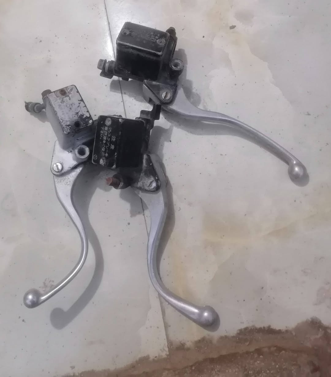 غراض فورزه 08 و09
توصيل موجود
تواصل خاص


**إذا كنت صاحب هذا الإعلان وتريد حذفه لأي سبب، رجاءا أرسل رسالة إلى الدعم الفني**