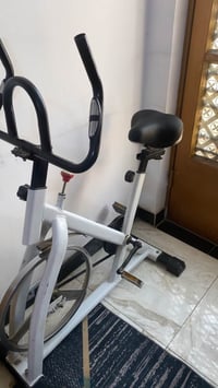 جهاز رياضة • مستعمل هواي • للبيع