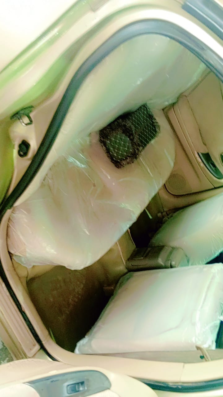 السلام عليكم نيسان مكسيما 2003 مصبوغه حزام اثر جراد وموجود سنوار تبريد ثلج تدفه سياره كامله خير من الله مكينه 3000 سته سلندر  تخم نوزل جديد بلكات جديده فيتبم صدر جديد سياره كامله بس ستر الله مضخم ودمام بل مسجل كلشي داخل السياره شغال لايت زنون السعر 63 وبيهة مجال للذراي مكاني ديالى شهربان الاستفسار علا الرقم ***********
