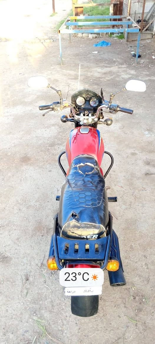 السلام عليكم بوكسر للبيع موديل ٢٠١٩دراجة شغالة كل نقص مابيهه شرط تحويل سنوية بسمي السعر
١.٩٠٠ وبيهه مجال الطيبين 
عنوان بغداد الشعلة
الاتصال ***********

