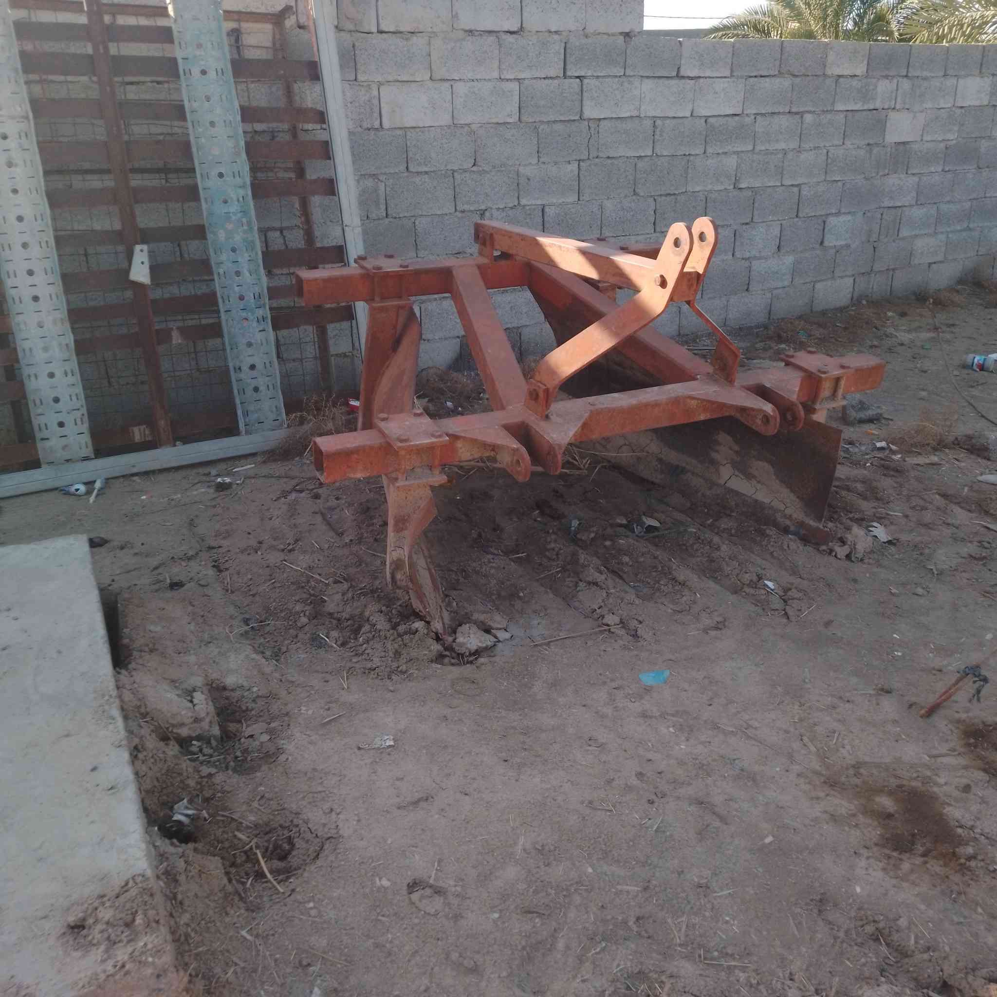 للبيع مكينه رينو مع الآليات للتواصل اتصل***********
